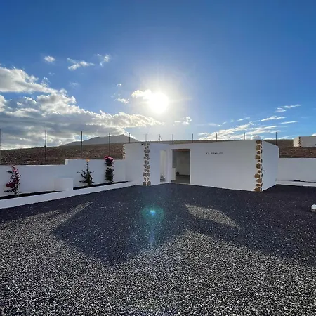 Violante Apartment Tuineje