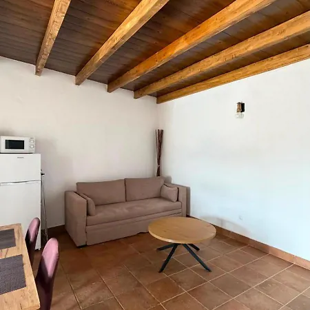 Violante Apartman *